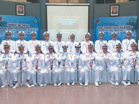 WISUDA PERWIRA MUDA 2019